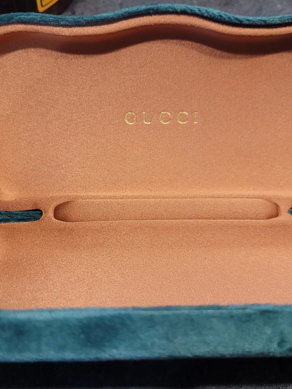 Classic Black Oversized Sunglasses - Black Lenses Gucci